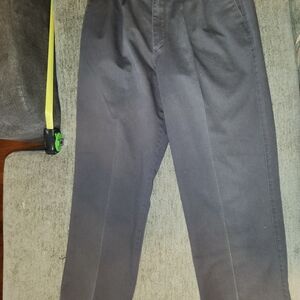 Dockers Men's Charcoal Chinos